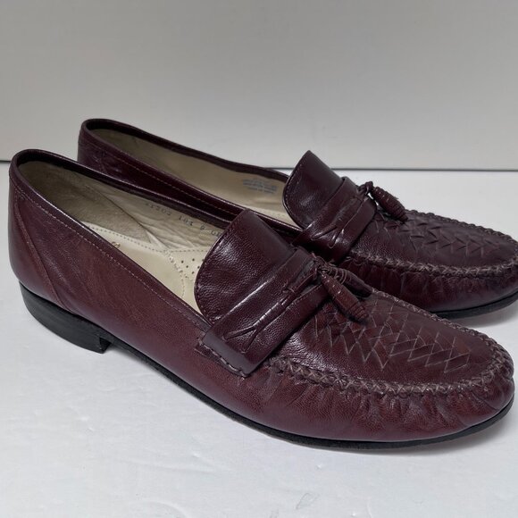 Stacy Adams Men’s Loafers Size 9.5M Classic Woven Leather with Tassels Slip On - Picture 1 of 11
